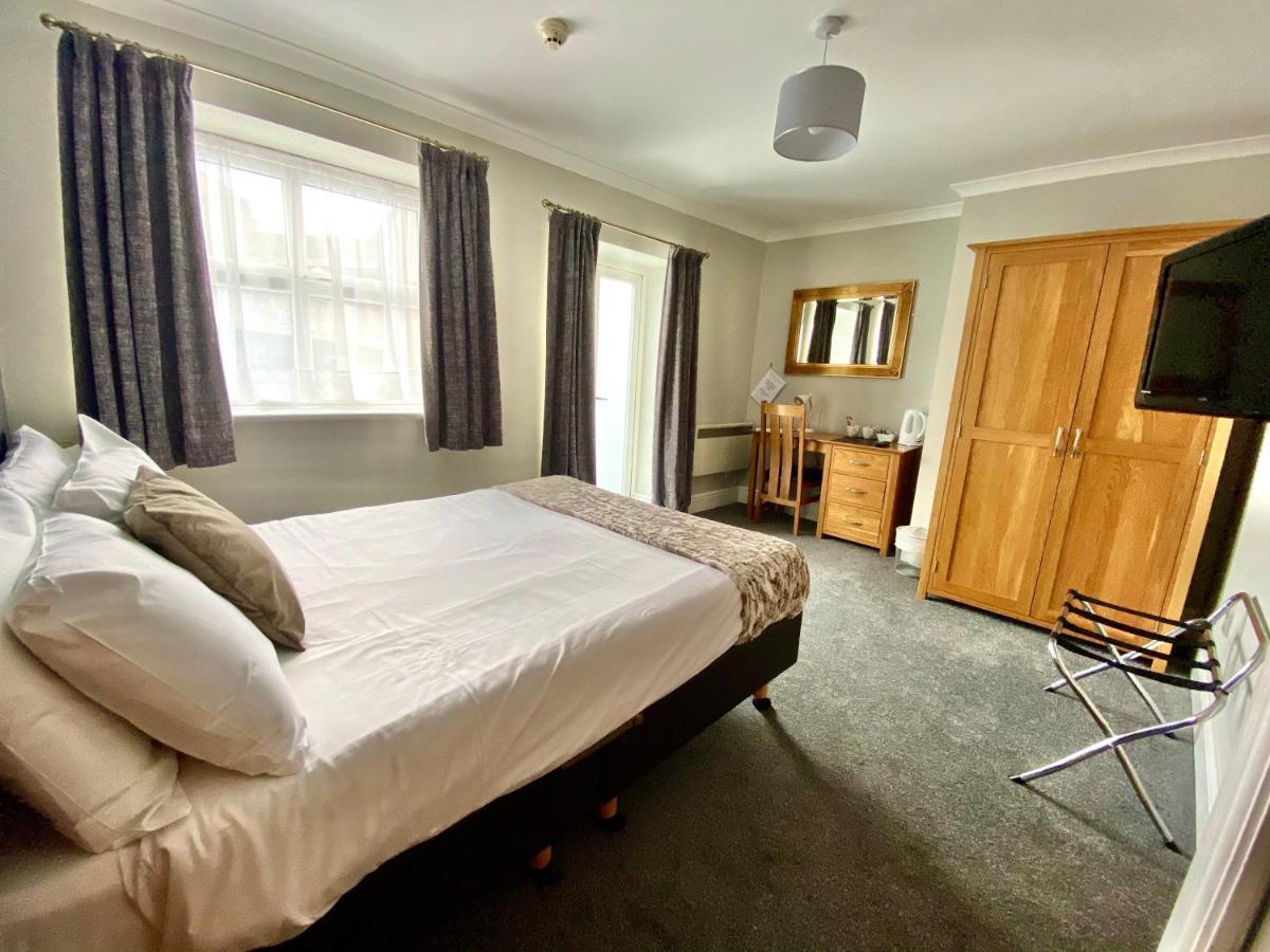 Aparthotel Jeffersons & Serviced (adults Only)